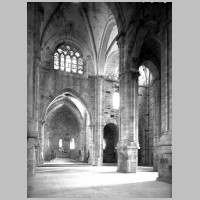 Transept et abside vers l'est, photo Gerard Franceschi, culture. gouv.fr.jpg